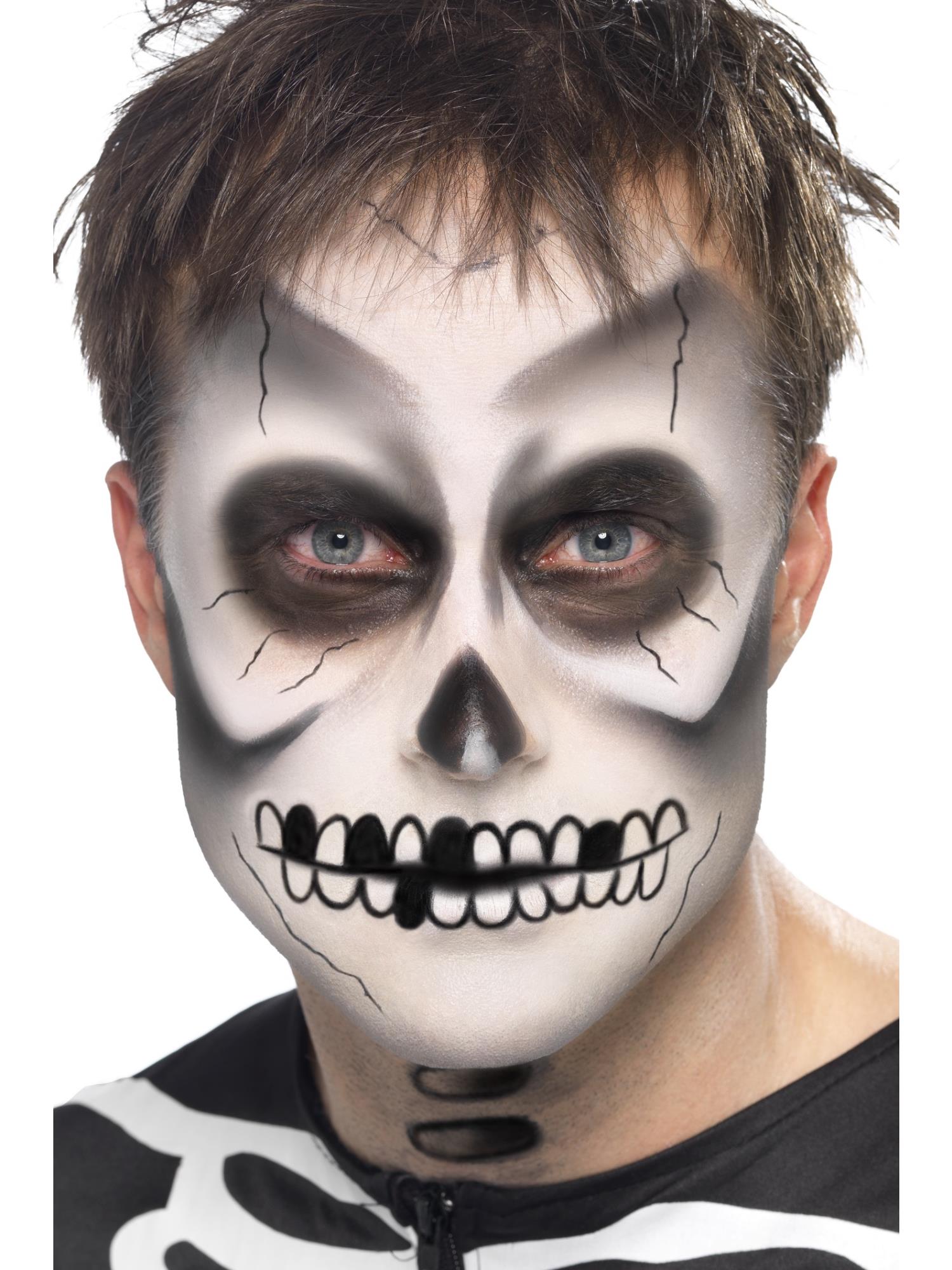 Make-Up Kit Skeleton