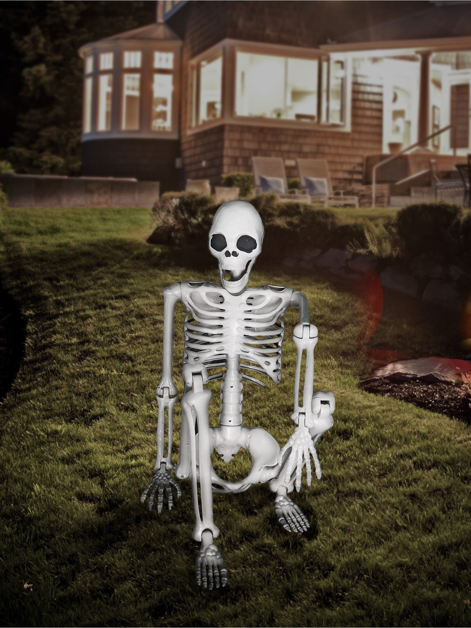 Lifesize Hanging Skeleton Prop, 150cm