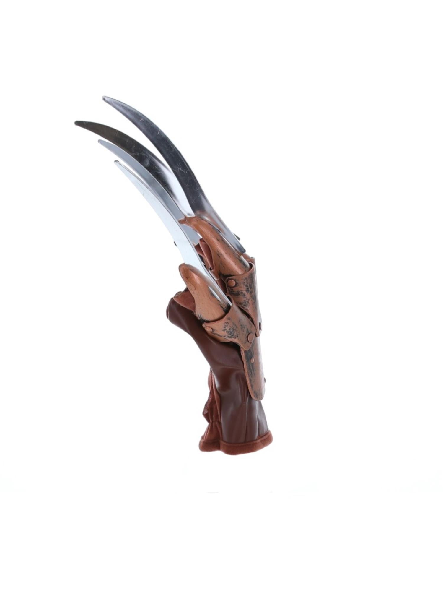 A Nightmare on Elm Street, Freddy Krueger Glove
