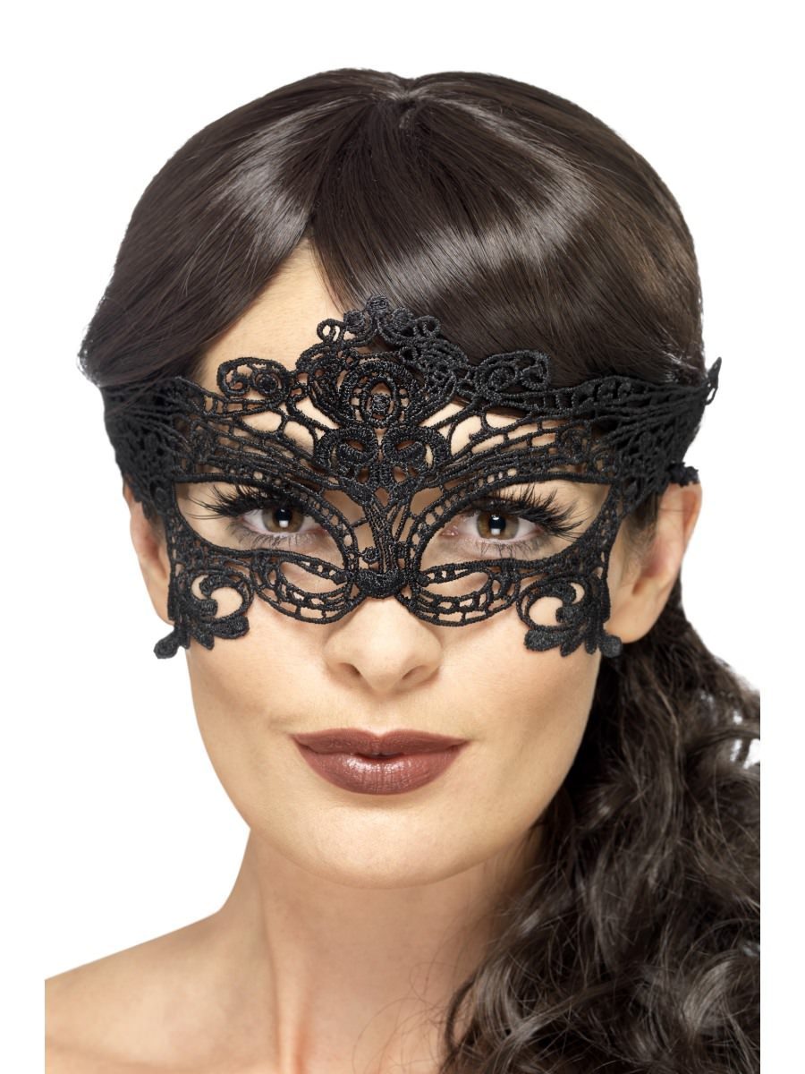 Embroidered Lace Filigree Heart Eyemask